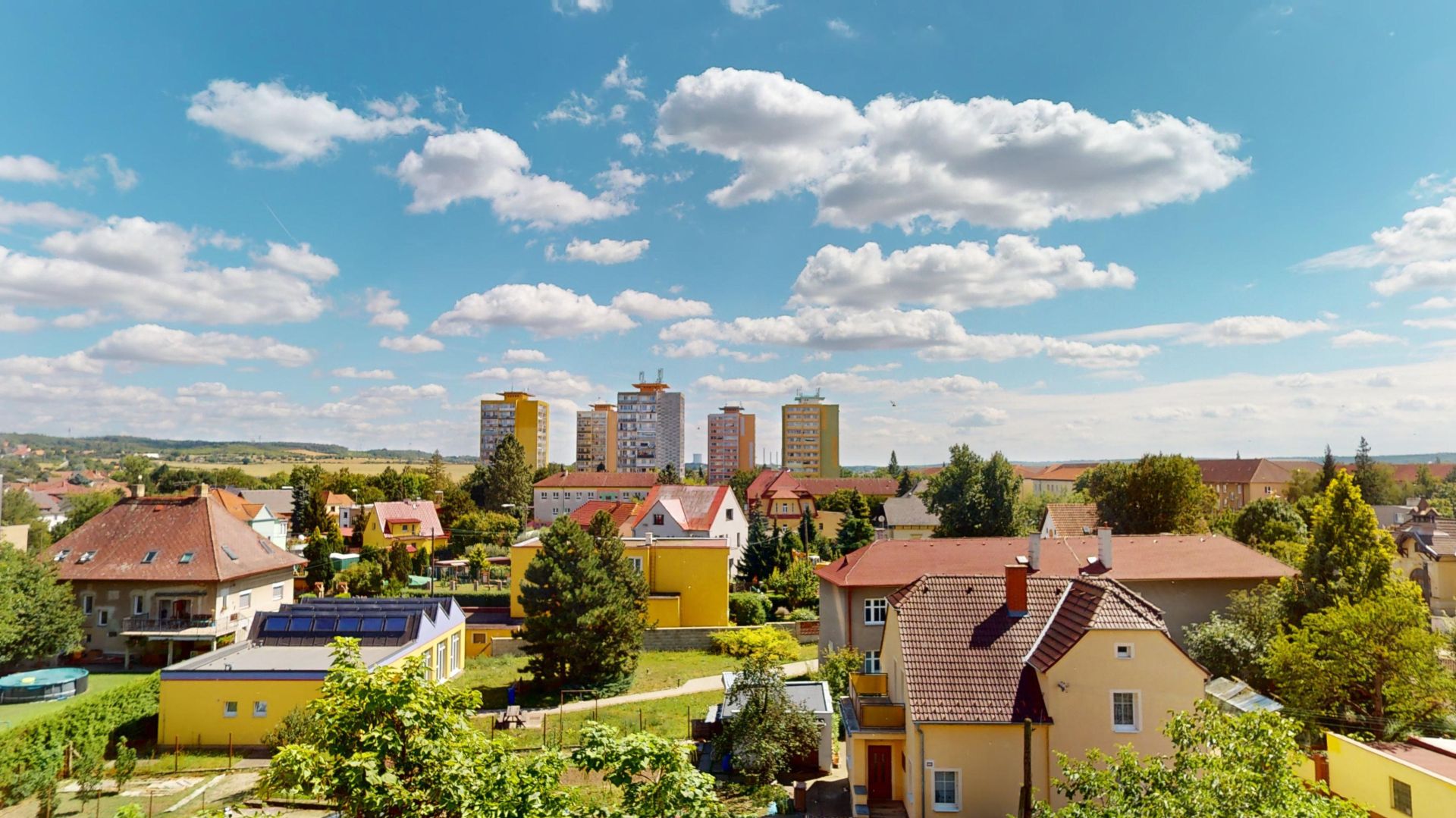 Byt 2+kk s krásným výhledem a dostupností služeb ve Štětí